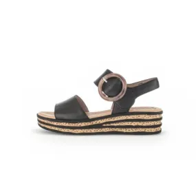 Chunky Wedge Buckle Sandal - Andre 44.550