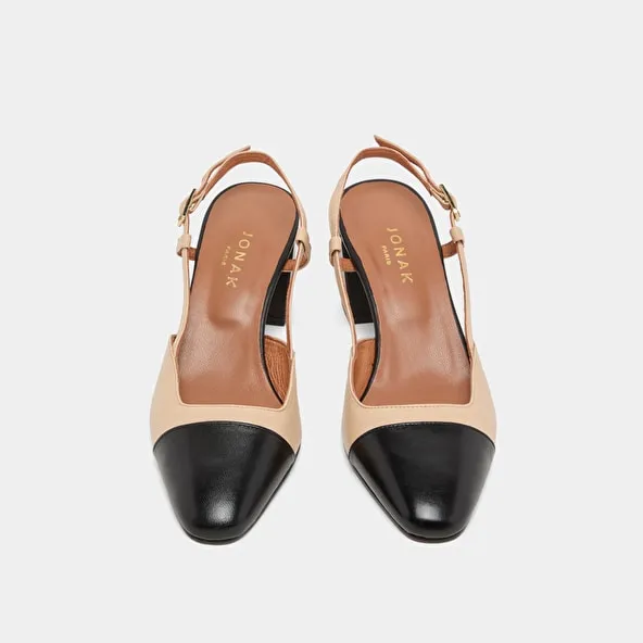 Mary Janes with heel in black and beige leather