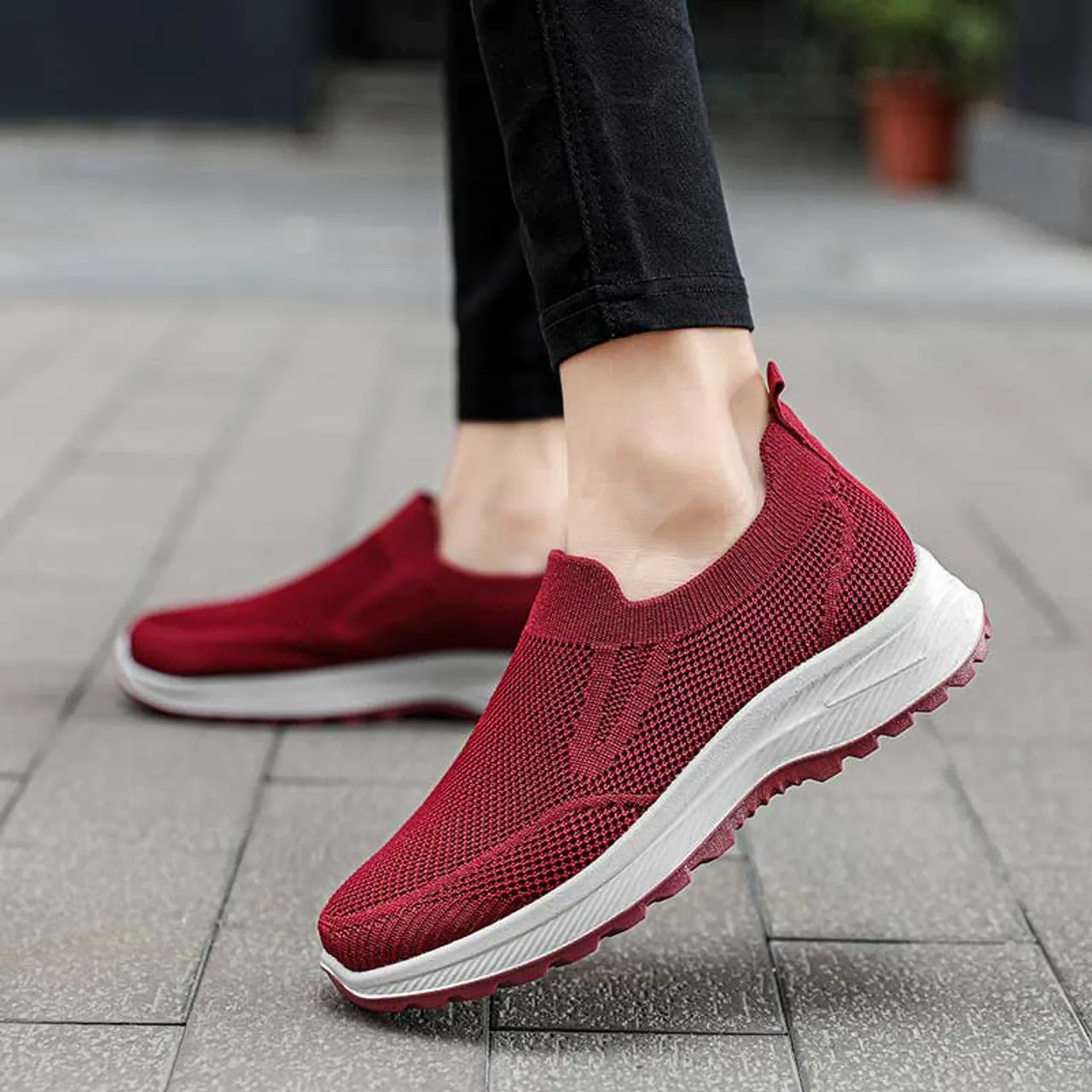 Red plain flyknit casual slip on shoe sneaker