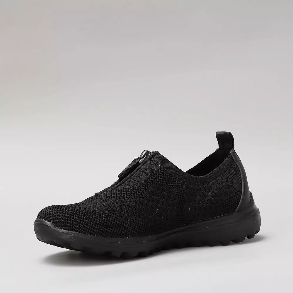 Stride - Black/Black sole