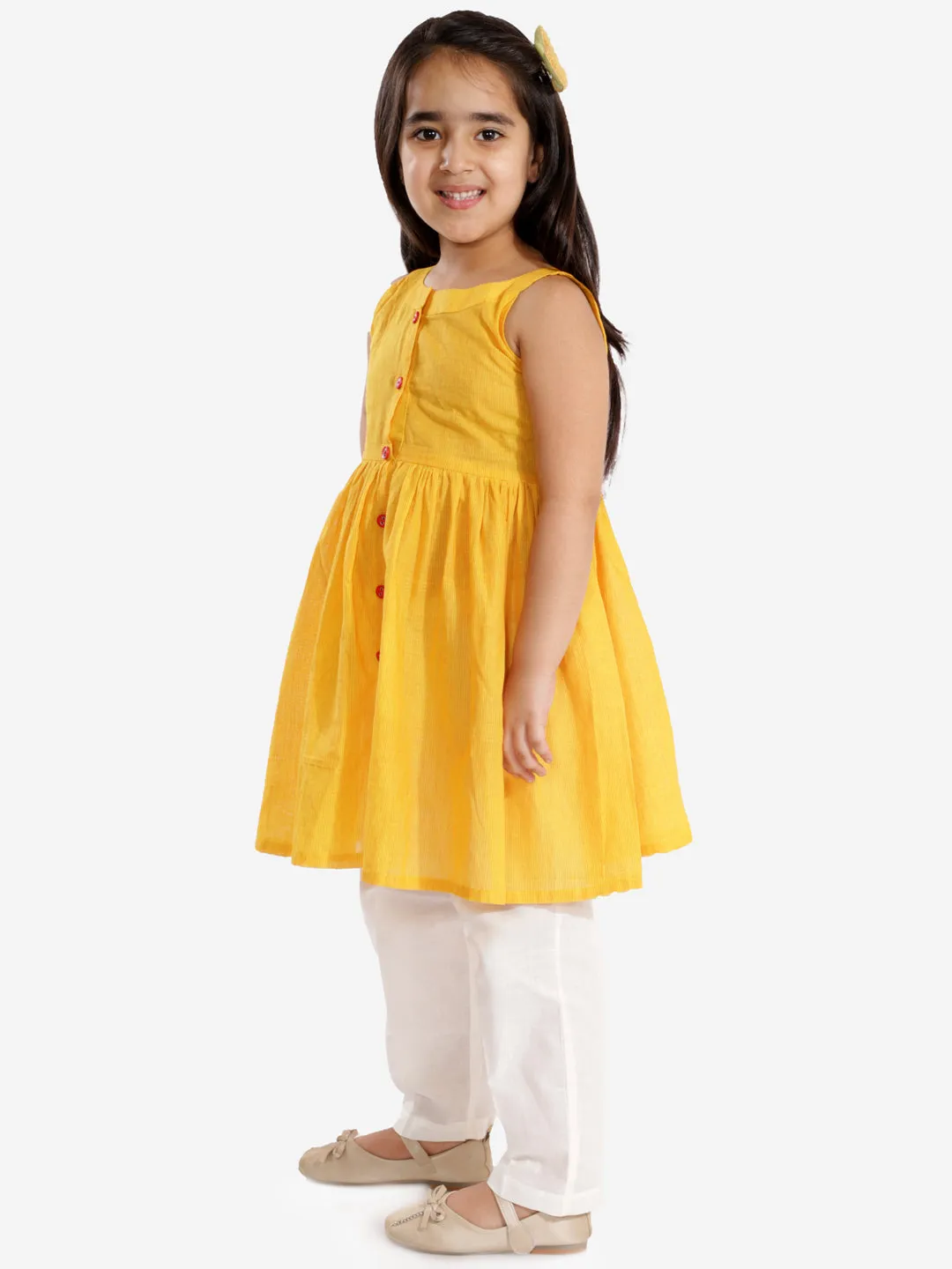 VASTRAMAY Girls' Handloom Cotton Kurta And Straight Pant Set