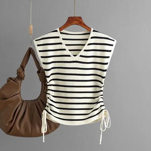 Women's T-shirt Sleeveless T-Shirts Simple Style Solid Color